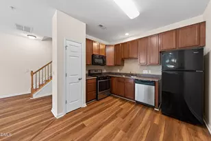 11100 Gwynn Oaks Dr, Raleigh, NC 27614 - Photo 14