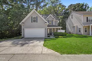 2924 Smooth Stone Trail, Raleigh, NC 27610 - Photo 2
