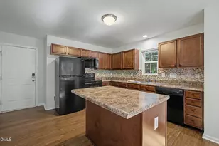 2924 Smooth Stone Trail, Raleigh, NC 27610 - Photo 8