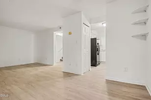 701 Godwin Ct, Raleigh, NC 27606 - Photo 6