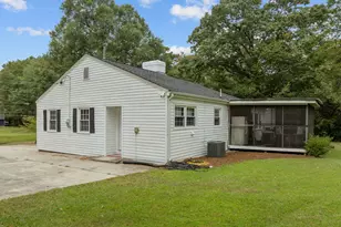 2605 Holloway St, Durham, NC 27703 - Photo 12