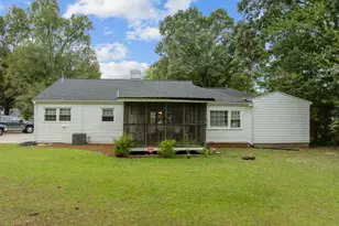 2605 Holloway St, Durham, NC 27703 - Photo 10