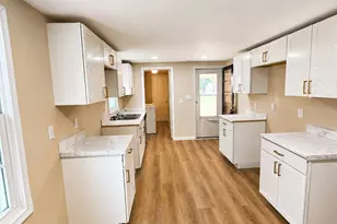 704 N Grimes St, Robersonville, NC 27871 - Photo 6