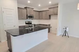 7809 Flatrock Park Dr, Knightdale, NC 27545 - Photo 6