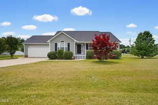 24 Bridle Dr, Angier, NC 27501 - Photo 4