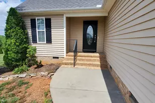 7005 Rock Pointe Pl, Liberty, NC 27298 - Photo 10