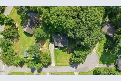 47 Rockhurst Court, Raleigh, NC 27603 - Photo 2