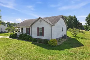 15 Loop Rd, Archer Lodge, NC 27527 - Photo 2