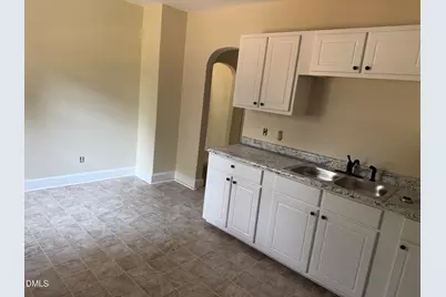 305 Dewey Street SW, Wilson, NC 27893 - Photo 6