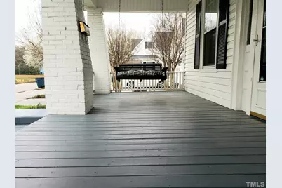 204 E Davis Street, Smithfield, NC 27577 - Photo 2