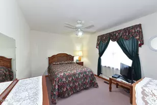 215 E Vance St, Zebulon, NC 27597 - Photo 16
