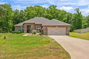 44 Drake Dr, Benson, NC 27504 - Photo 1