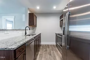 651 N O'Neil St, Clayton, NC 27520 - Photo 2