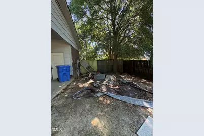 925 Wicker Court, Fayetteville, NC 28304 - Photo 20