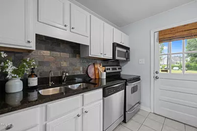 2331 Bernard Street, Raleigh, NC 27608 - Photo 8