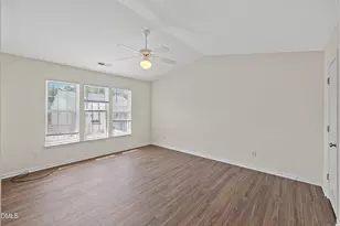 8309 Glenwood Springs Ct, Raleigh, NC 27616 - Photo 14