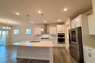 3606 Autumn Creek Dr, Fuquay-Varina, NC 27526 - Photo 4