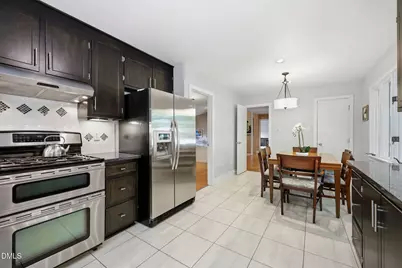 6101 Dresden Lane, Raleigh, NC 27612 - Photo 10