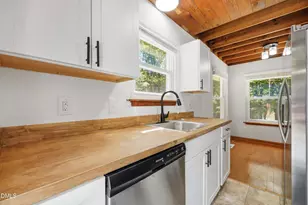 9506 Coachway, Chapel Hill, NC 27516 - Photo 20
