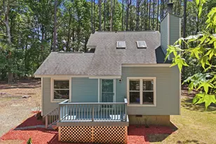 9506 Coachway, Chapel Hill, NC 27516 - Photo 2