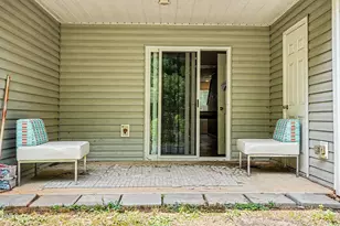 918 E Green St, Franklinton, NC 27525 - Photo 4