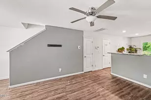 918 E Green St, Franklinton, NC 27525 - Photo 2