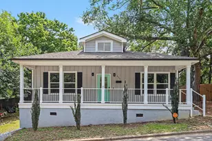 425 E Stallings St, Clayton, NC 27520 - Photo 1