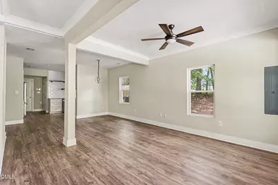 425 E Stallings Street, Clayton, NC 27520 - Photo 8