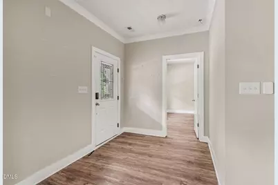 425 E Stallings Street, Clayton, NC 27520 - Photo 6