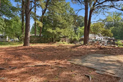 113 E Franklin Street, Zebulon, NC 27597 - Photo 24