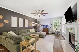 22 Goldthread Ave, Clayton, NC 27527 - Photo 2
