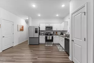 2040 Trailside Dr, Durham, NC 27704 - Photo 10