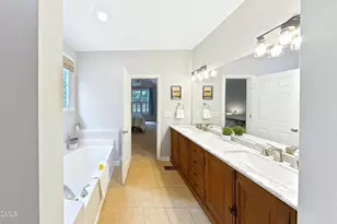 5806 Whispering Meadow Ln, Durham, NC 27712 - Photo 18