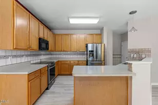 5435 Seaspray Ln, Raleigh, NC 27610 - Photo 6