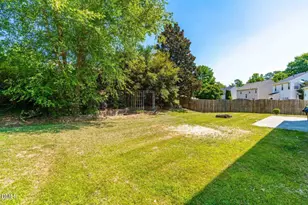 5435 Seaspray Ln, Raleigh, NC 27610 - Photo 38