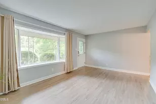 2026 Jefferson Dr, Hillsborough, NC 27278 - Photo 10