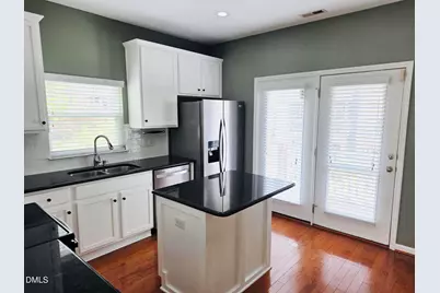 124 Braeside Court, Cary, NC 27519 - Photo 18
