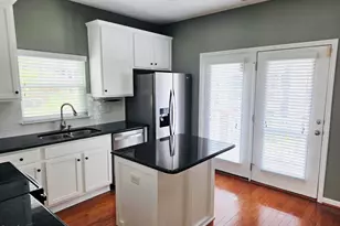 124 Braeside Ct, Cary, NC 27519 - Photo 18