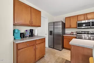 1012 Breeze Ln, Clayton, NC 27520 - Photo 20