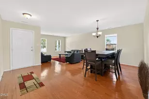 1012 Breeze Ln, Clayton, NC 27520 - Photo 6