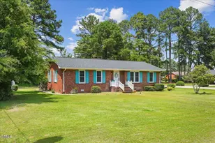 419 Forrest Rd, Warsaw, NC 28398 - Photo 4