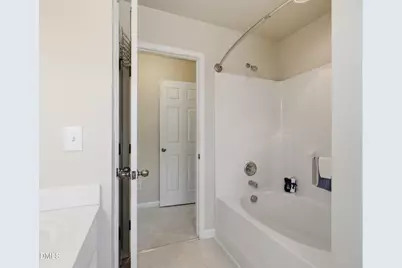 3827 Cary Glen Boulevard, Cary, NC 27519 - Photo 8