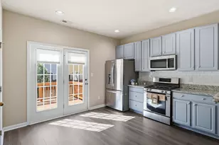3827 Cary Glen Blvd, Cary, NC 27519 - Photo 8