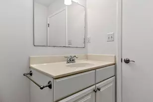 411 Yorktown Dr, Chapel Hill, NC 27516 - Photo 10