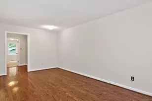 411 Yorktown Dr, Chapel Hill, NC 27516 - Photo 10