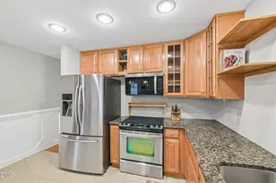 616 Maple Ln, Raleigh, NC 27603 - Photo 12