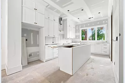 2390 Grant Avenue, Raleigh, NC 27608 - Photo 6