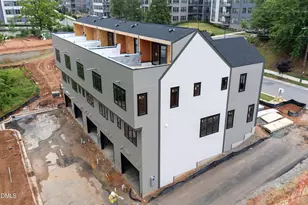 2390 Grant Ave, Raleigh, NC 27608 - Photo 2