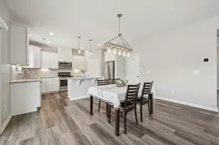 256 Summer Ranch Dr, Fuquay-Varina, NC 27526 - Photo 4