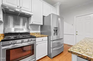 200 Capistrane Dr, Cary, NC 27519 - Photo 14